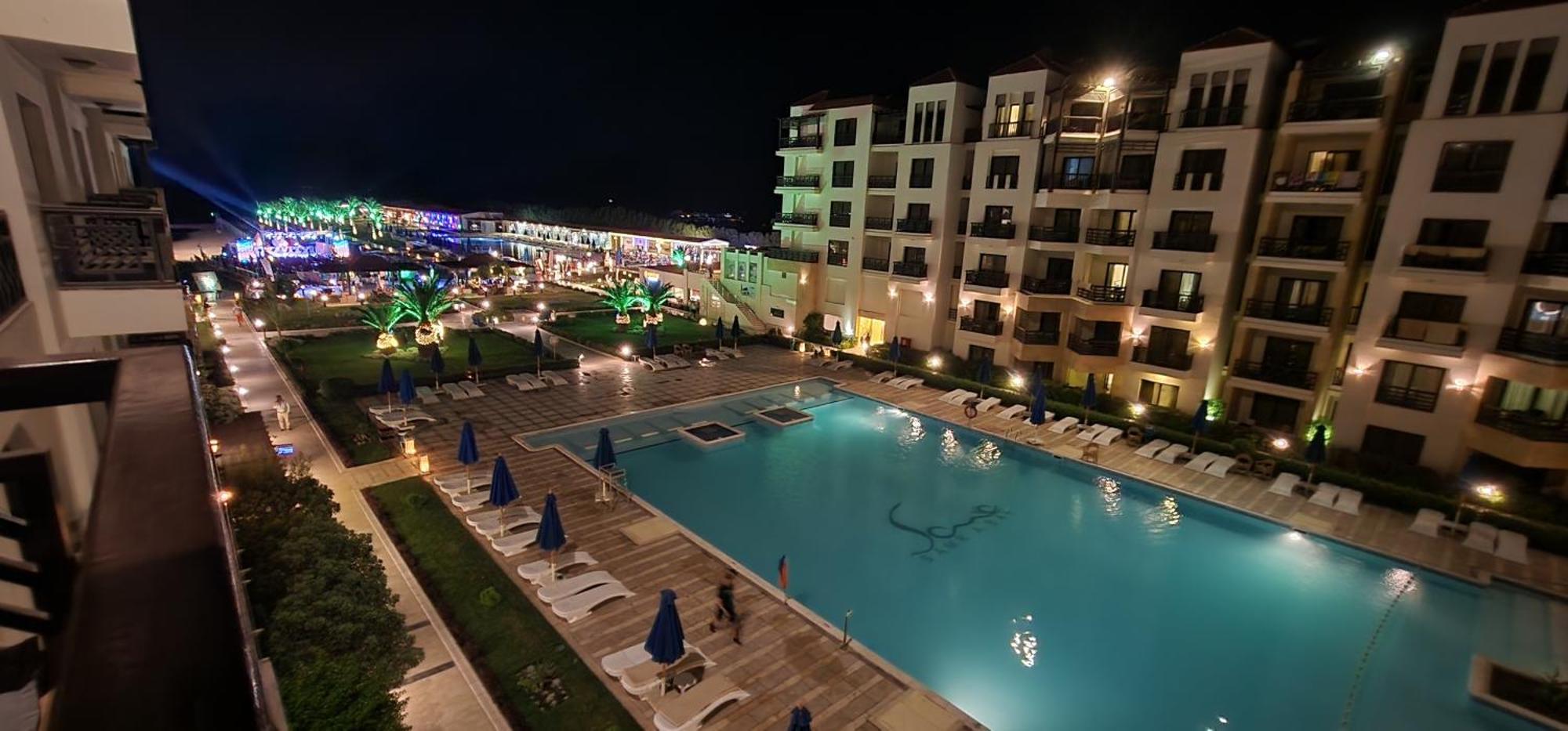 With Sea View Apartment